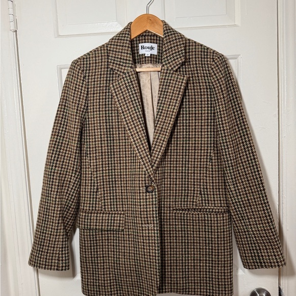 Rouge Houndstooth Blazer - Picture 1 of 2